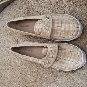 Grasshopper slip on shoes